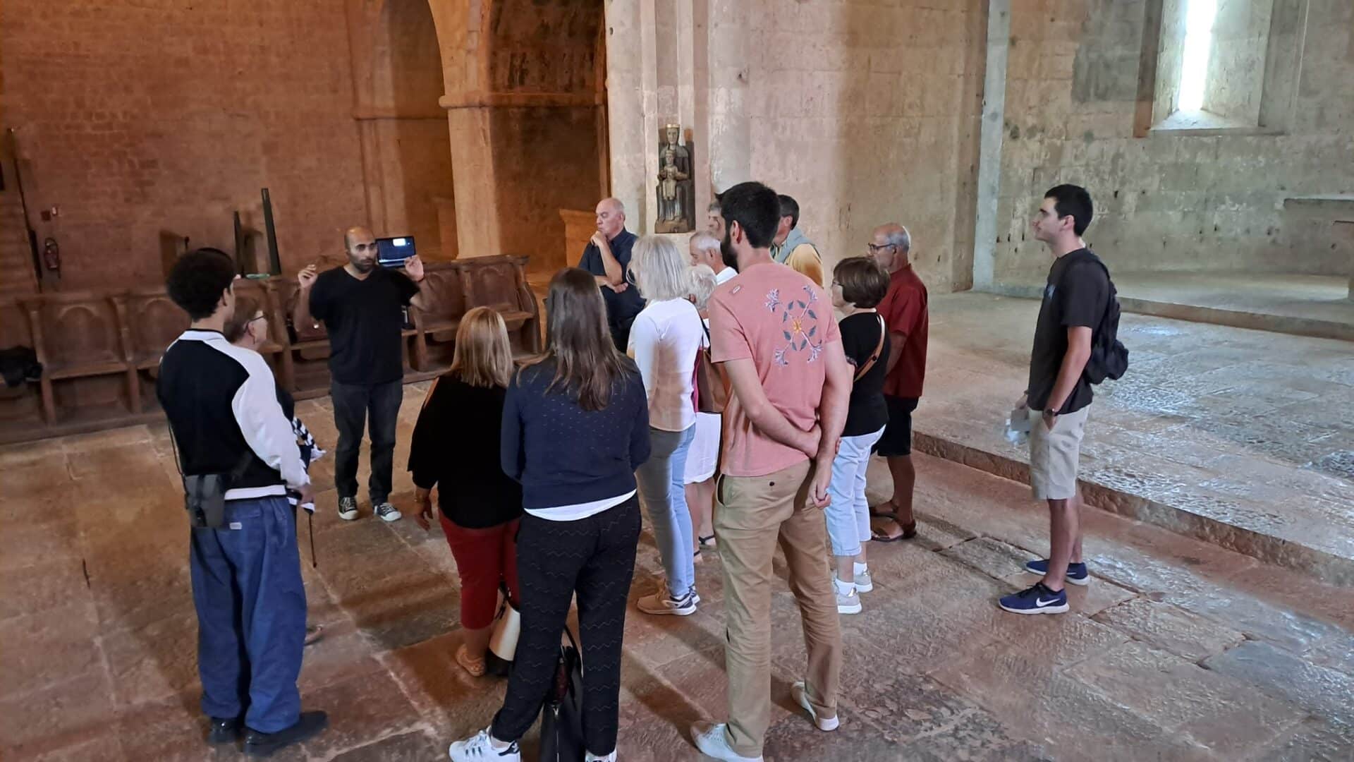 N Visite De Abbaye Du Thoronet Guides France