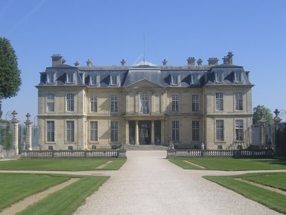 Chateau Champs sur Marne