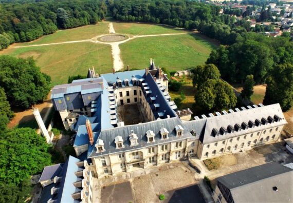 N°1 Visite Chateau de Villers Cotterêts - Guides France