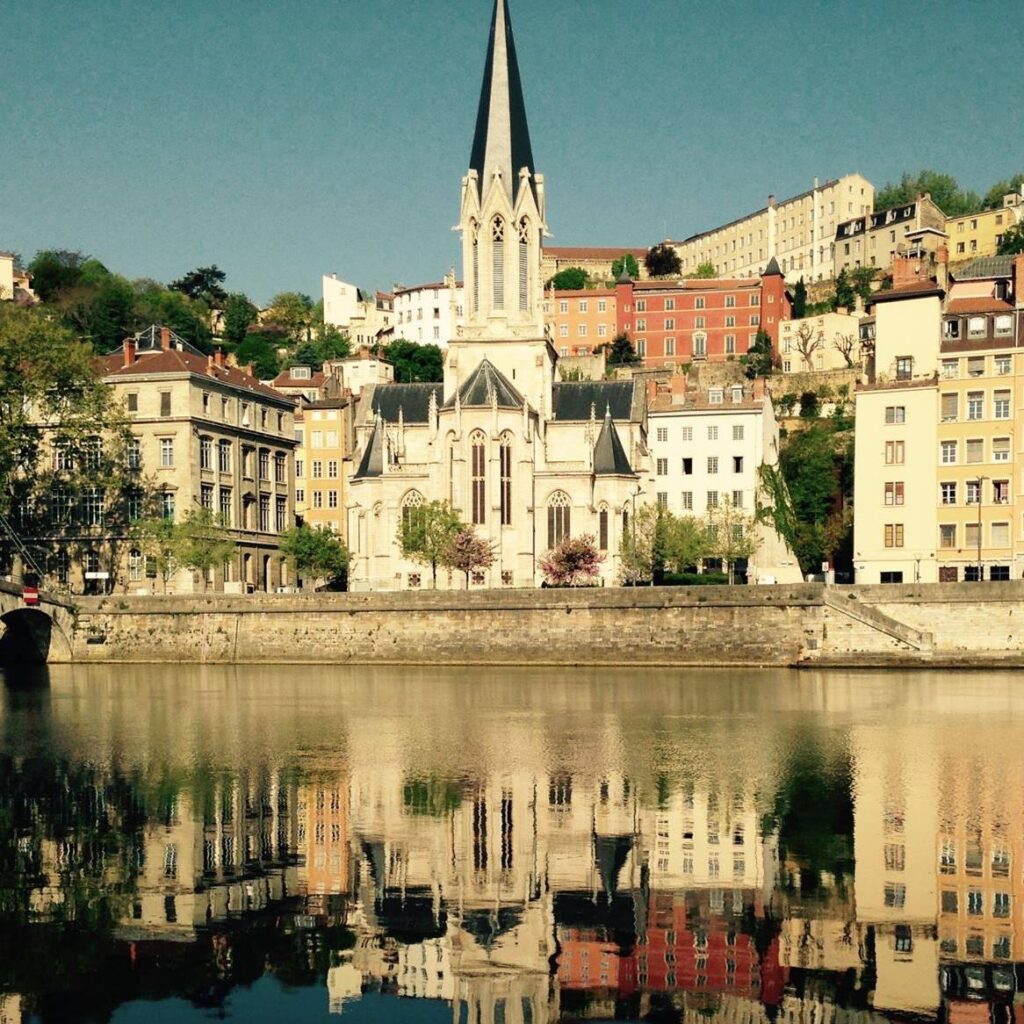 Eglise Saint Georges Lyon, Guide Lyon, Visiter Lyon